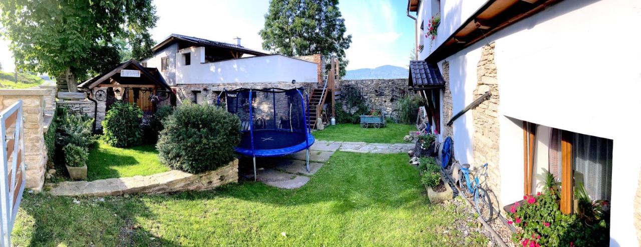 Apartmany Tones Hanušovice エクステリア 写真