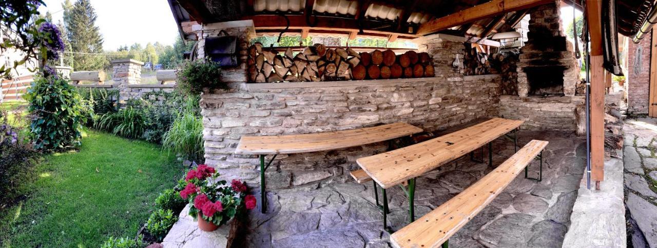 Apartmany Tones Hanušovice エクステリア 写真