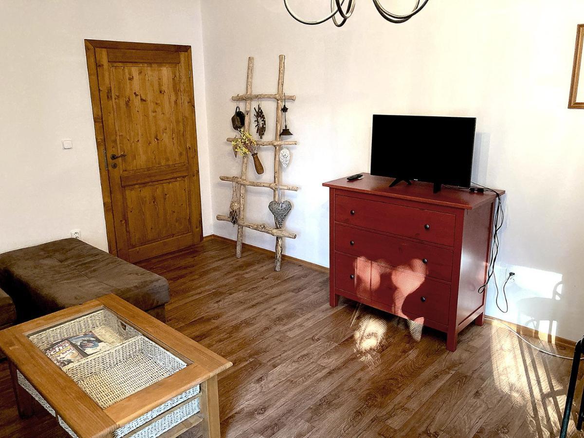 Apartmany Tones Hanušovice エクステリア 写真